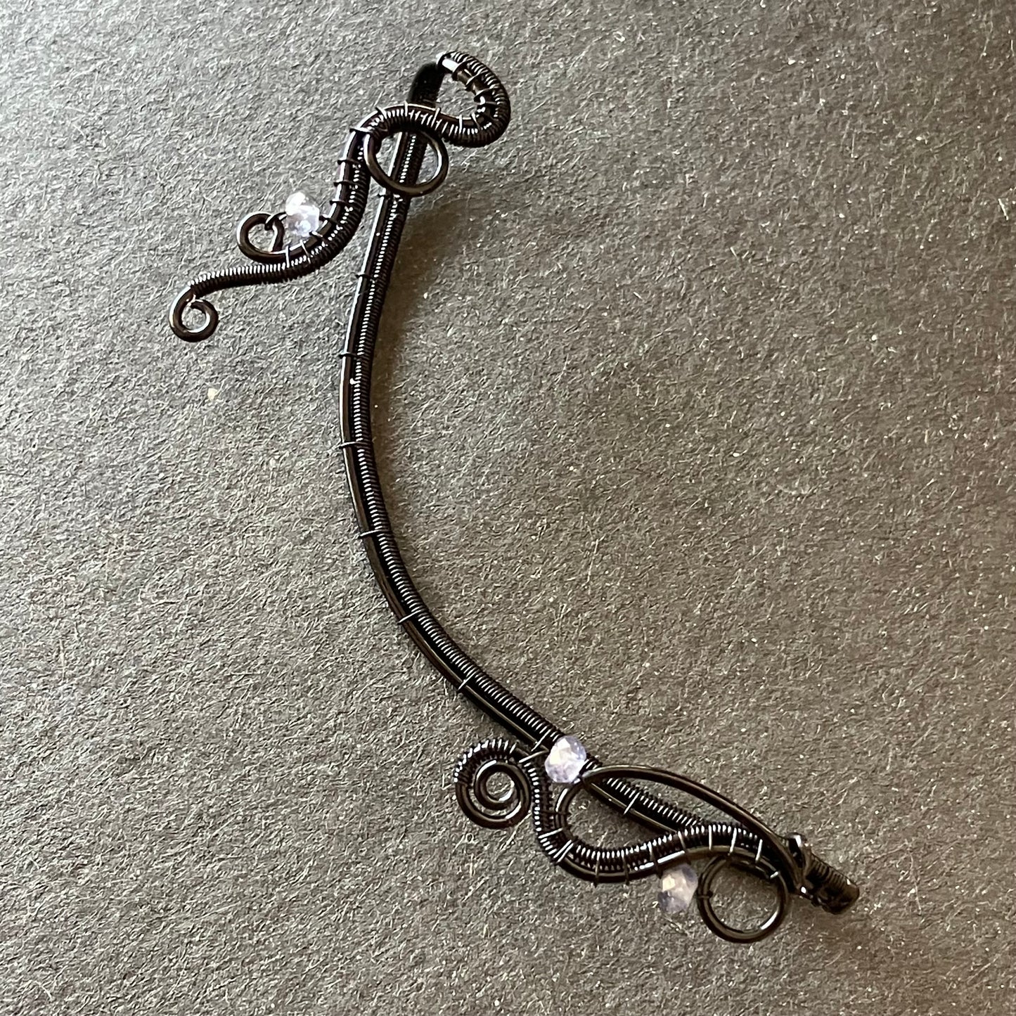 Magic Garden black iolite ear wrap
