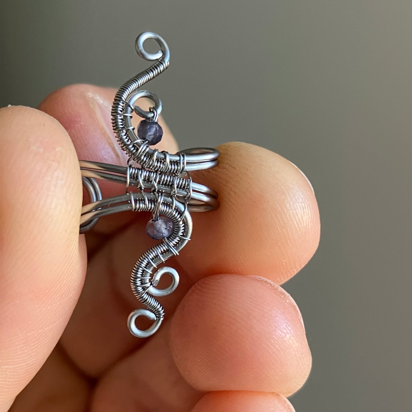 Stainless steel iolite ear cuff