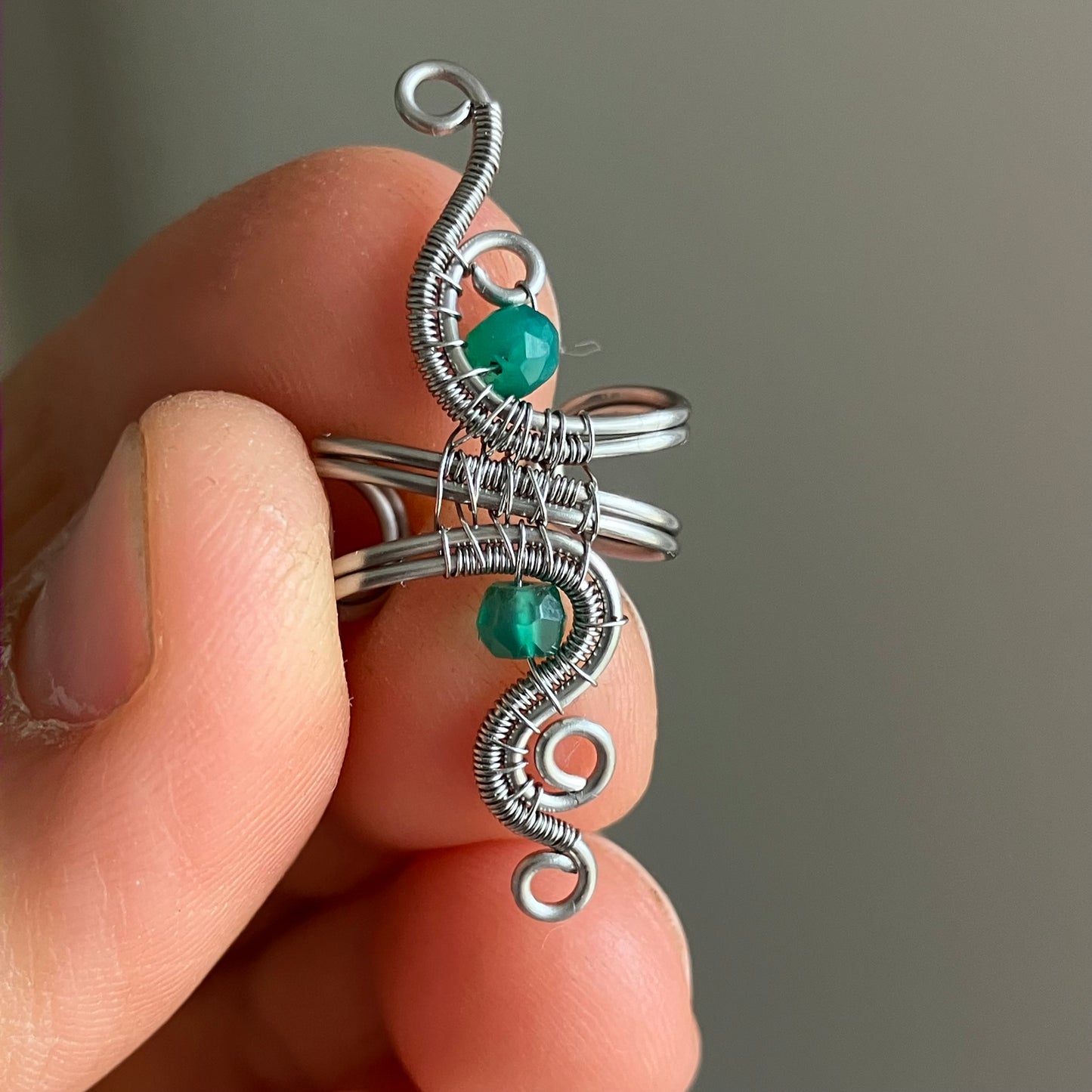 Stainless steel green onyx ear cuff