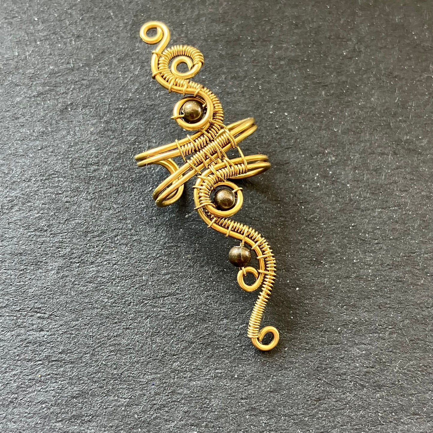 BASICS - big brass ear cuff