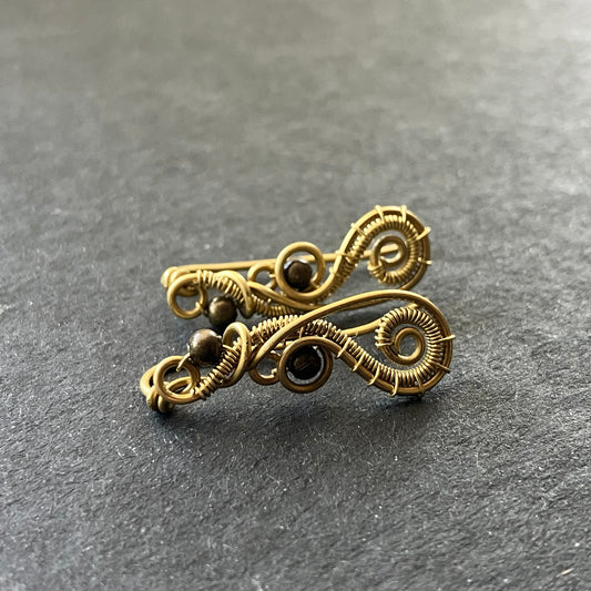 BASICS - brass climbing earring