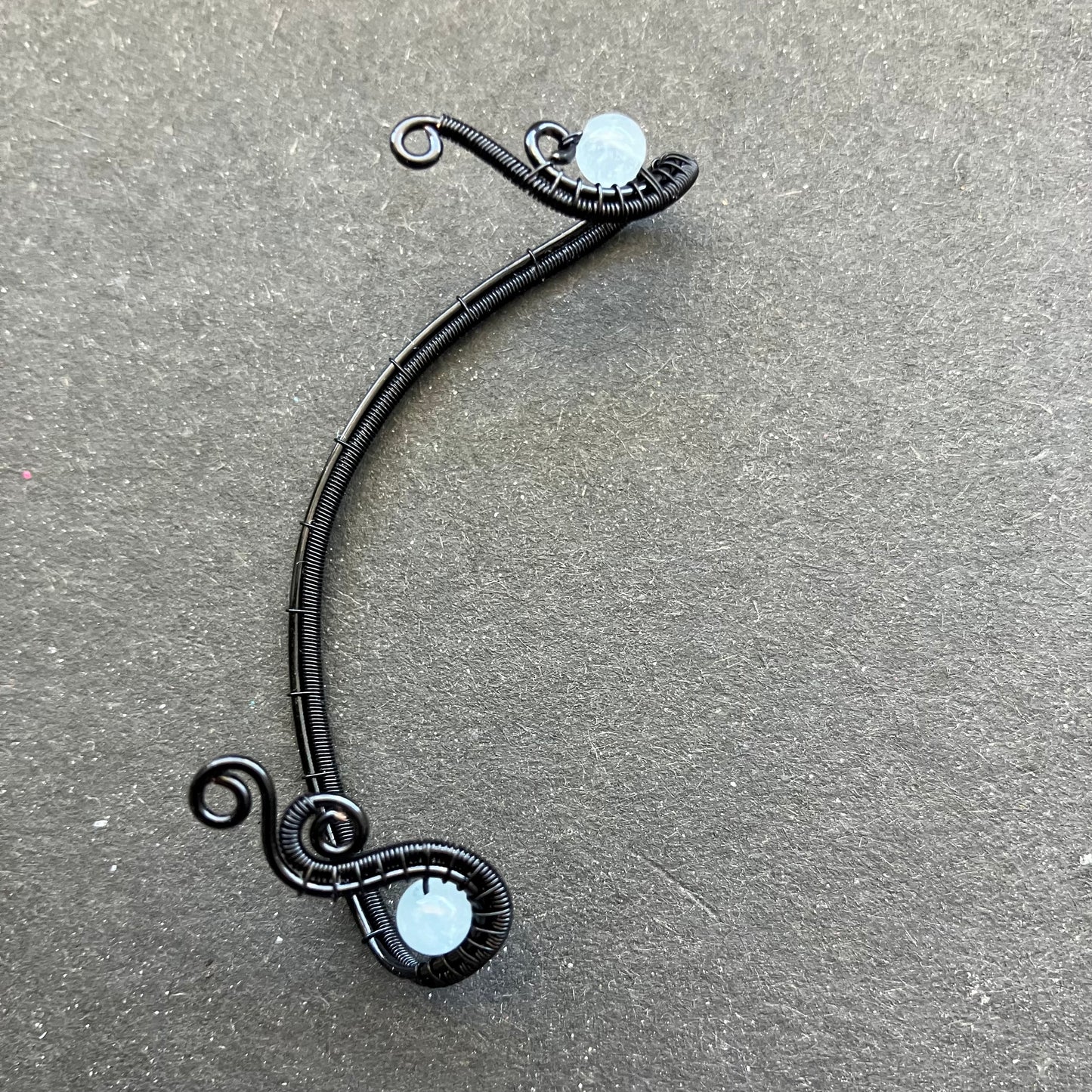 Magic Garden black aquamarine ear wrap