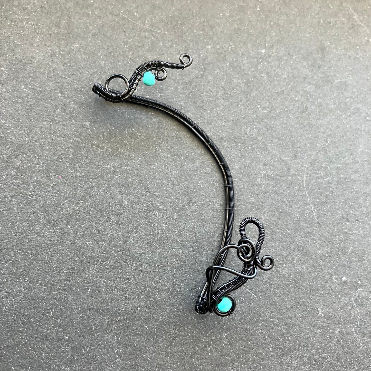 Magic Garden black turquoise ear wrap