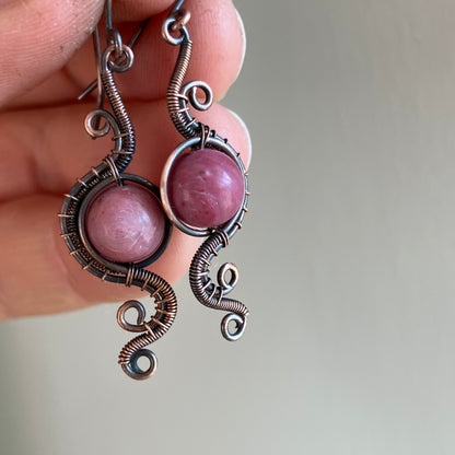 WILDFLOWER rodonit-tulit copper earring