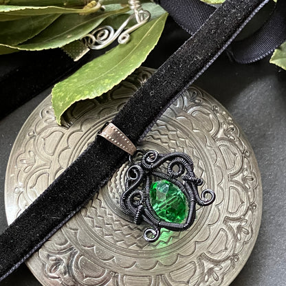 FREEDOM black green choker