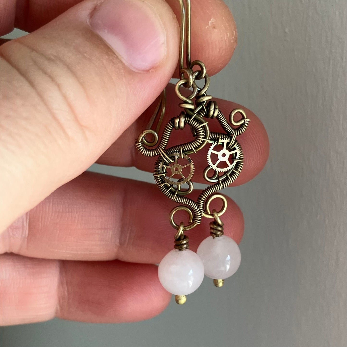 VENUS PRINCESS steampunk rose quartz earrings