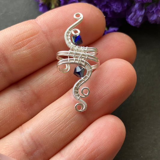 JOURNEY Silverplated dark blue ear cuff
