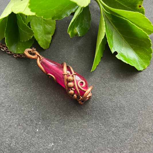 Copper pink jade necklace