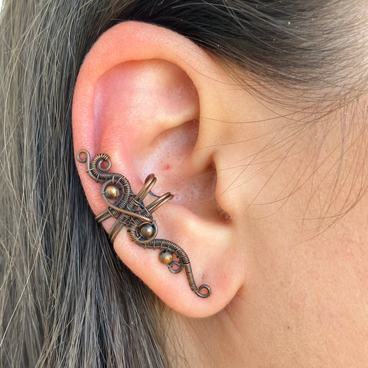 BASICS - long copper earcuff