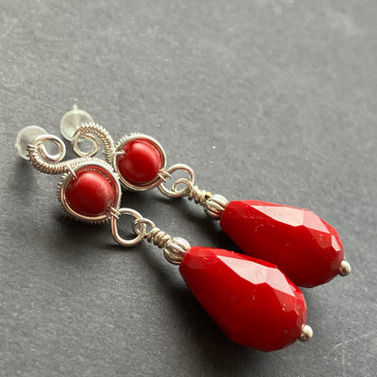Winter Heart - silver plated red droplet earring