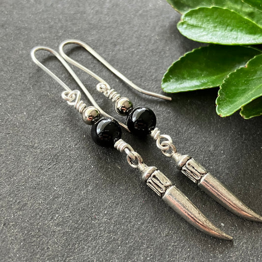 Silver plated black turmalin earrings with metal fang