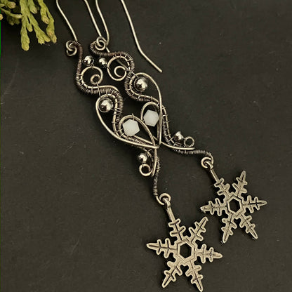 Winter Heart - Snowflake earrings