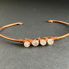 Load image into Gallery viewer, WILDFLOWER copper rosequartz bracelet
