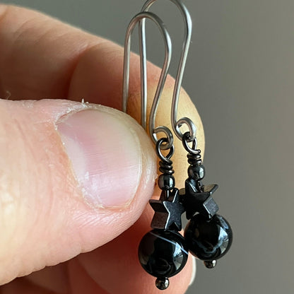 NOX star small stainless steel earrings