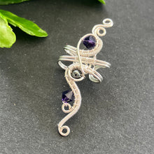 Kép betöltése a galériamegjelenítőbe: VADVIRÁG ezüstözött lila fülgyűrű
