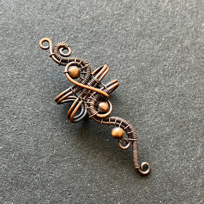 BASICS - long copper earcuff