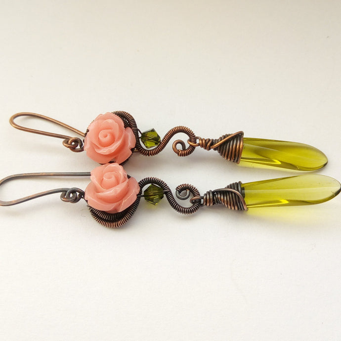 romantic cottagecore wire wrapped copper earrings with peach resin rose amd green glass beads