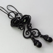 Load image into Gallery viewer, PHOENIX black earrings
